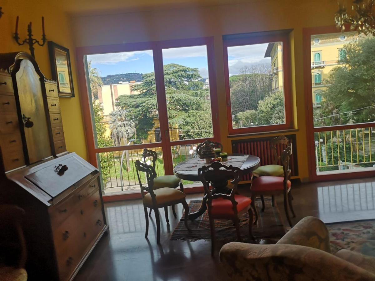 شقة Benvenuti A Casa Incerpi مونتيكاتيني تيرمي المظهر الخارجي الصورة